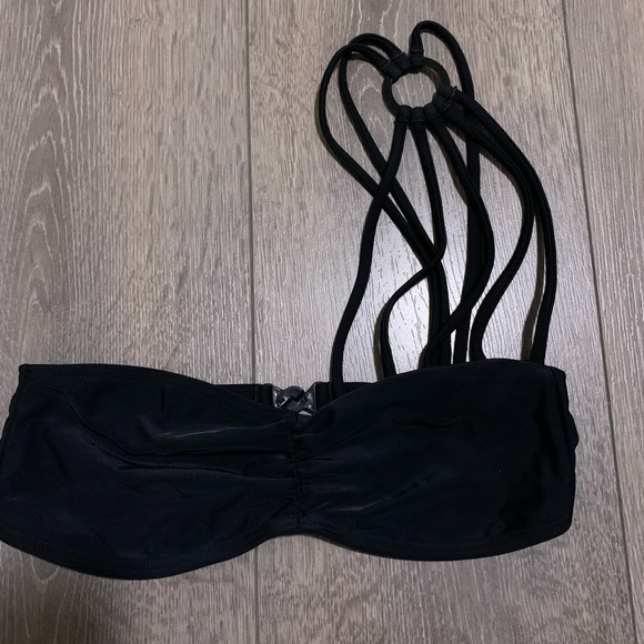 Brand new- US size 4 - Picture 2 of 3